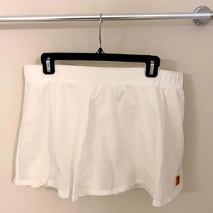Nike women's white tennis skirt